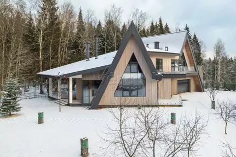 Коттедж в Москва д. Каменка, Елизарово Парк кп, 32 (499 м)