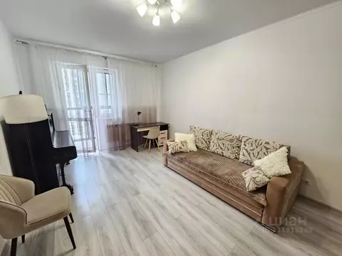 2-к кв. Москва ул. Николая Озерова, 2к1 (58.2 м)