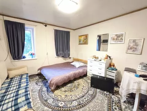 Дом в Ленинградская область, Волховский район, Кисельнинское с/пос, ...