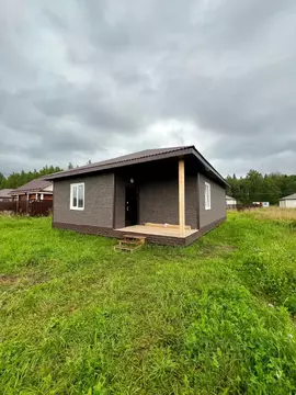 Дом в Тверская область, Конаковский муниципальный округ, д. Вахромеево ...
