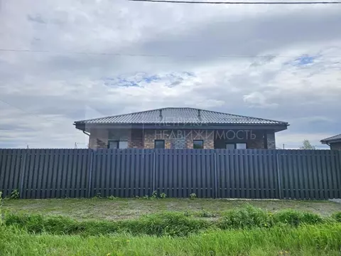 Коттедж в Тюменская область, Тюмень СОСН Березовое Озеро тер., ул. ...
