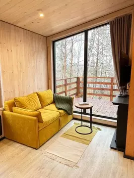 Дом в Свердловская область, Слободо-Туринский район, Усть-Ницинское ...