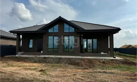 Дом в Брянская область, Брянский район, Отрадненское с/пос, с. ...