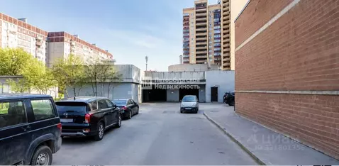 Гараж в Санкт-Петербург Планерная ул., 63к1 (13 м)