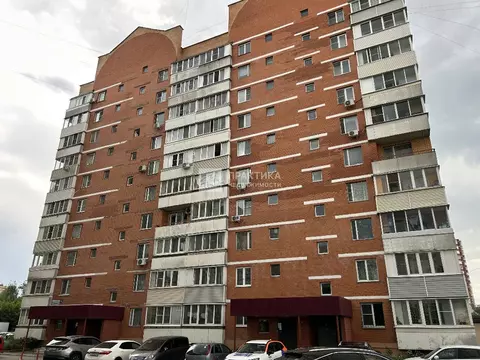 Продается 2-комнатная квартира