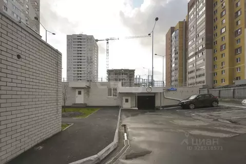 Гараж в Тюменская область, Тюмень Таврическая ул., 9Бс2 (13 м)