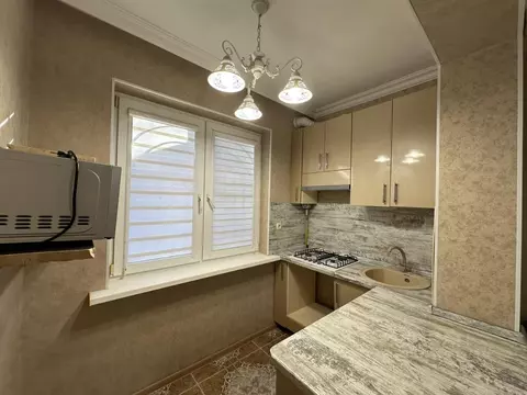 3-к кв. Северная Осетия, Владикавказ Весенняя ул., 15 (70.0 м)