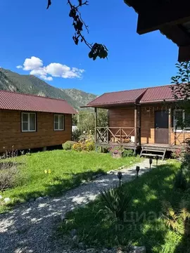 Дом в Карачаево-Черкесия, Теберда Карачаевский городской округ, ул. ...