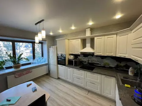 2-к кв. Тюменская область, Тюмень Харьковская ул., 68 (61.0 м)