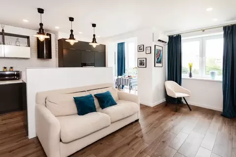 3-к кв. Калининградская область, Зеленоградск Окружная ул., 3 (89.0 м)