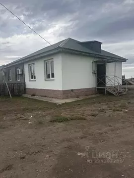 Дом в Астраханская область, Володарский район, с. Новинка  (44 м)