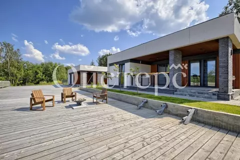 Дом в Ленинградская область, Всеволожский район, Бугровское городское ...