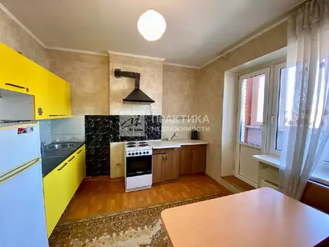 Продается 2-комнатная квартира