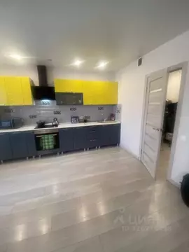 2-к кв. Саратовская область, Энгельс Полиграфическая ул., 85 (65.0 м)