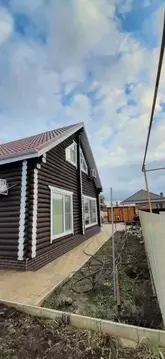 Дом в Краснодарский край, Динской район, Новотитаровская ст-ца ул. ...