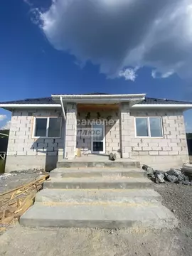 Дом в Челябинская область, Миасс ул. Миасских Добровольцев (120 м)