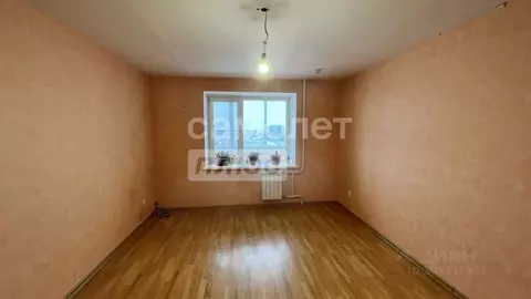 3-к кв. Курганская область, Курган Заозерный жилрайон, 6-й мкр, 28 ...