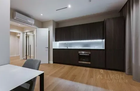 3-к кв. Москва ул. Василисы Кожиной, 13 (71.0 м)