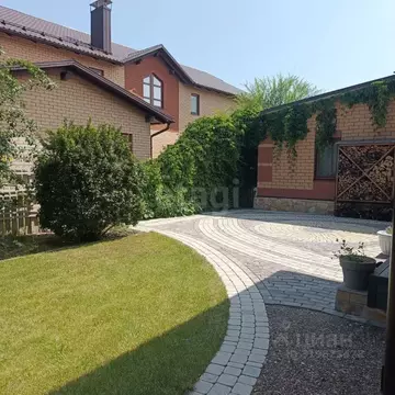 Дом в Оренбургская область, Оренбургский район, с. Ивановка ул. ...