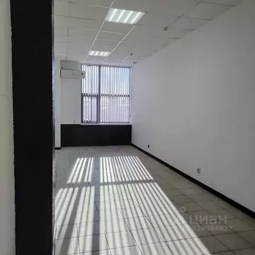 Офис в Краснодарский край, Краснодар Центральный мкр, ул. Коммунаров, ...