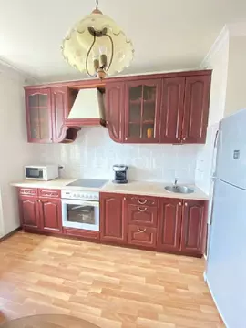 Продается 2-комнатная квартира