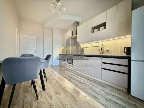 2-к кв. Санкт-Петербург Детская ул., 18 (80.0 м)