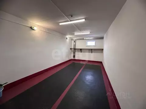 Гараж в Кемеровская область, Кемерово ул. Марковцева, 19 (20 м)