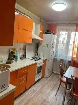 2-к кв. Самарская область, Тольятти бул. 50 лет Октября, 44 (55.0 м)