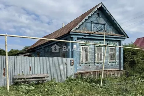 Дом в Пензенская область, Бессоновский район, с. Вазерки ул. Басулина ...