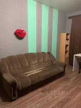 3-к кв. Челябинская область, Магнитогорск Октябрьская ул., 21 (75.0 м)