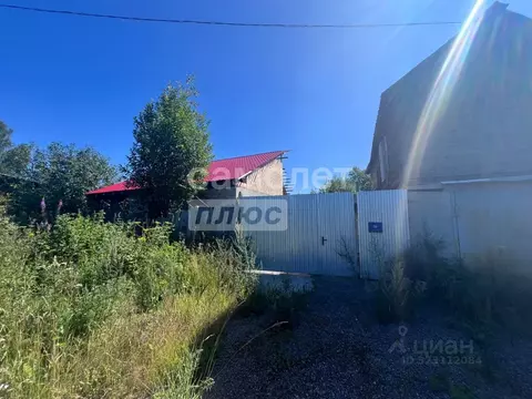 Дом в Свердловская область, Серов ул. Розы Люксембург (125 м)