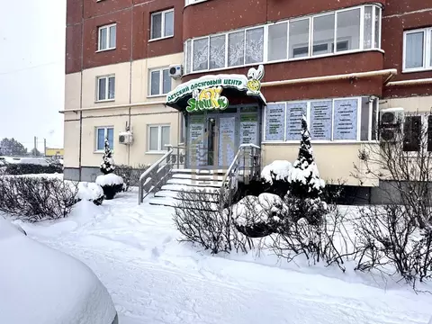 Помещение свободного назначения в Омская область, Омск ул. Завертяева, ...