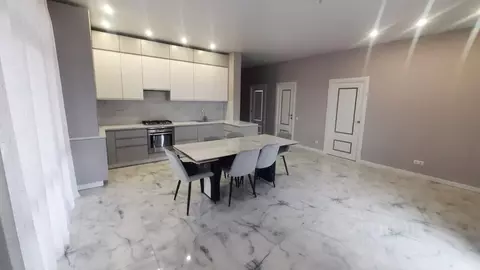 Дом в Краснодарский край, Абинск Тихорецкая ул. (198 м)