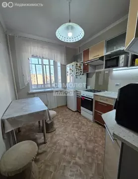 2-комнатная квартира: Октябрьский, 28-й микрорайон, 11 (45.5 м)