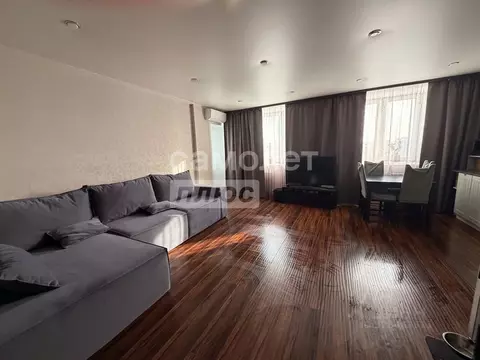 3-к кв. Омская область, Омск Заозерный мкр, ул. Сергея Тюленина, 14 ...