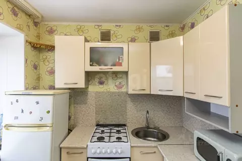 1-к кв. Тюменская область, Тюмень ул. 50 лет Октября, 51 (29.4 м)