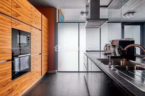 Офис в Москва наб. Пресненская, 8с1 (185 м)