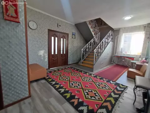 Дом в Кызыл, улица Эне-Сай (187 м)