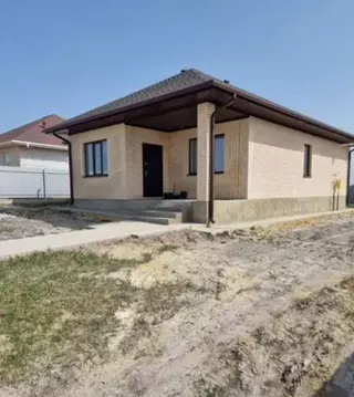 Дом в Белгородская область, Старооскольский городской округ, с. ...