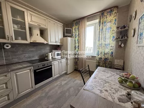 3-к кв. Санкт-Петербург ул. Доблести, 14к2 (63.7 м)