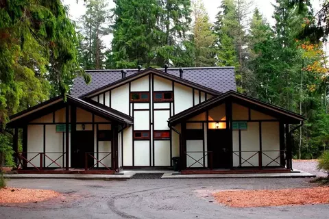 Дом в Ленинградская область, Выборгский район, Первомайское с/пос, ...