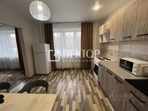 3-к кв. Ивановская область, Иваново ул. Парижской Коммуны, 41 (81.0 м)