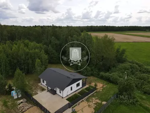 Коттедж в Калужская область, Совхоз Боровский с/пос, д. Комлево ул. ...