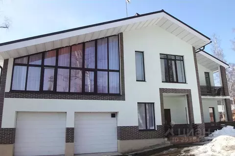 Дом в Москва д. Столбово,  (450 м)