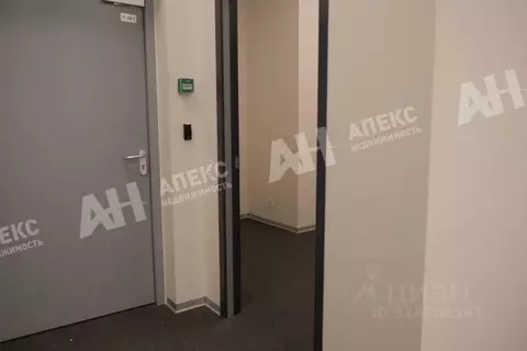 Помещение свободного назначения в Москва 1-й Красногвардейский проезд, ...