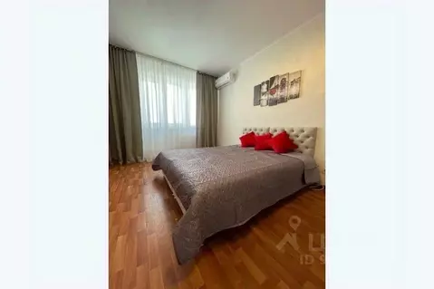 1-к кв. Курская область, Курск просп. Вячеслава Клыкова, 73 (38.0 м)