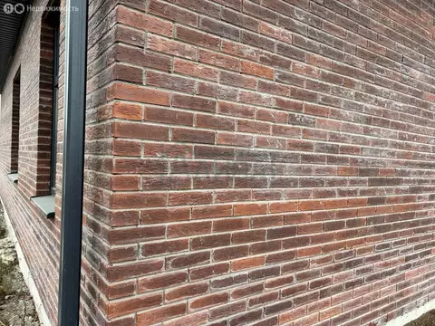 Дом в посёлок Российский, Молодёжная улица (105 м)