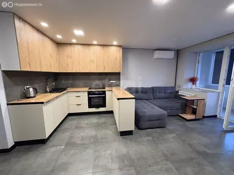 2-комнатная квартира: Тольятти, улица 40 лет Победы, 17В (58 м)