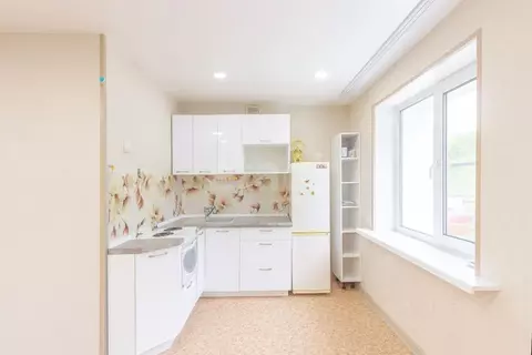 1-к кв. Сахалинская область, Холмск Молодежная ул., 6 (30.2 м)