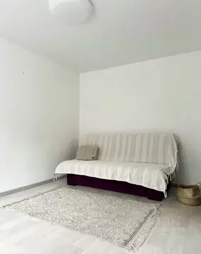 1-к кв. Свердловская область, Екатеринбург Комсомольский жилрайон, ул. ...